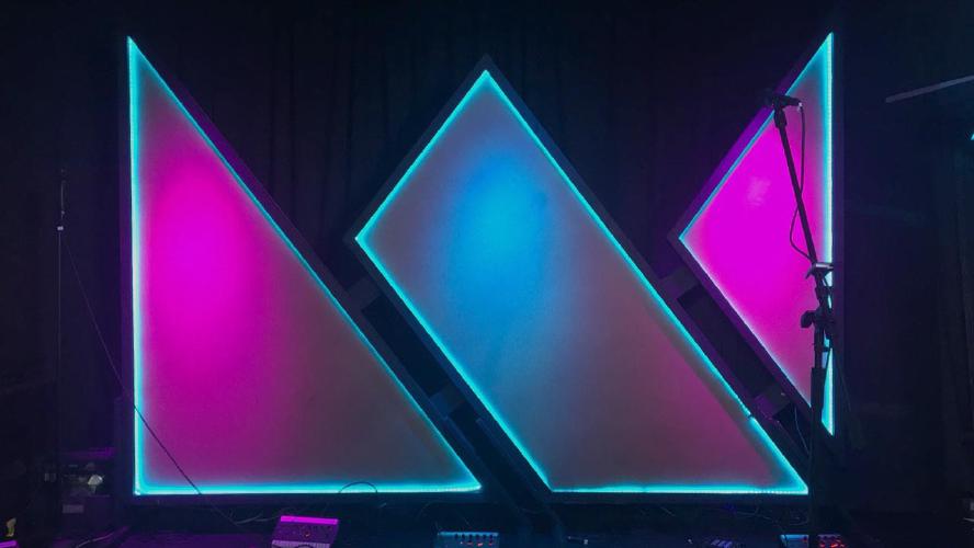 Stage Design Series: Led Crown